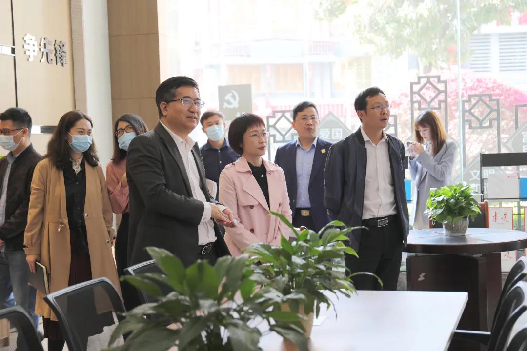 广州白云区均禾街党工委书记郭惠华一行莅临调研指导